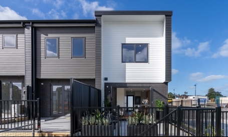 Limeburners Bay (388 units)